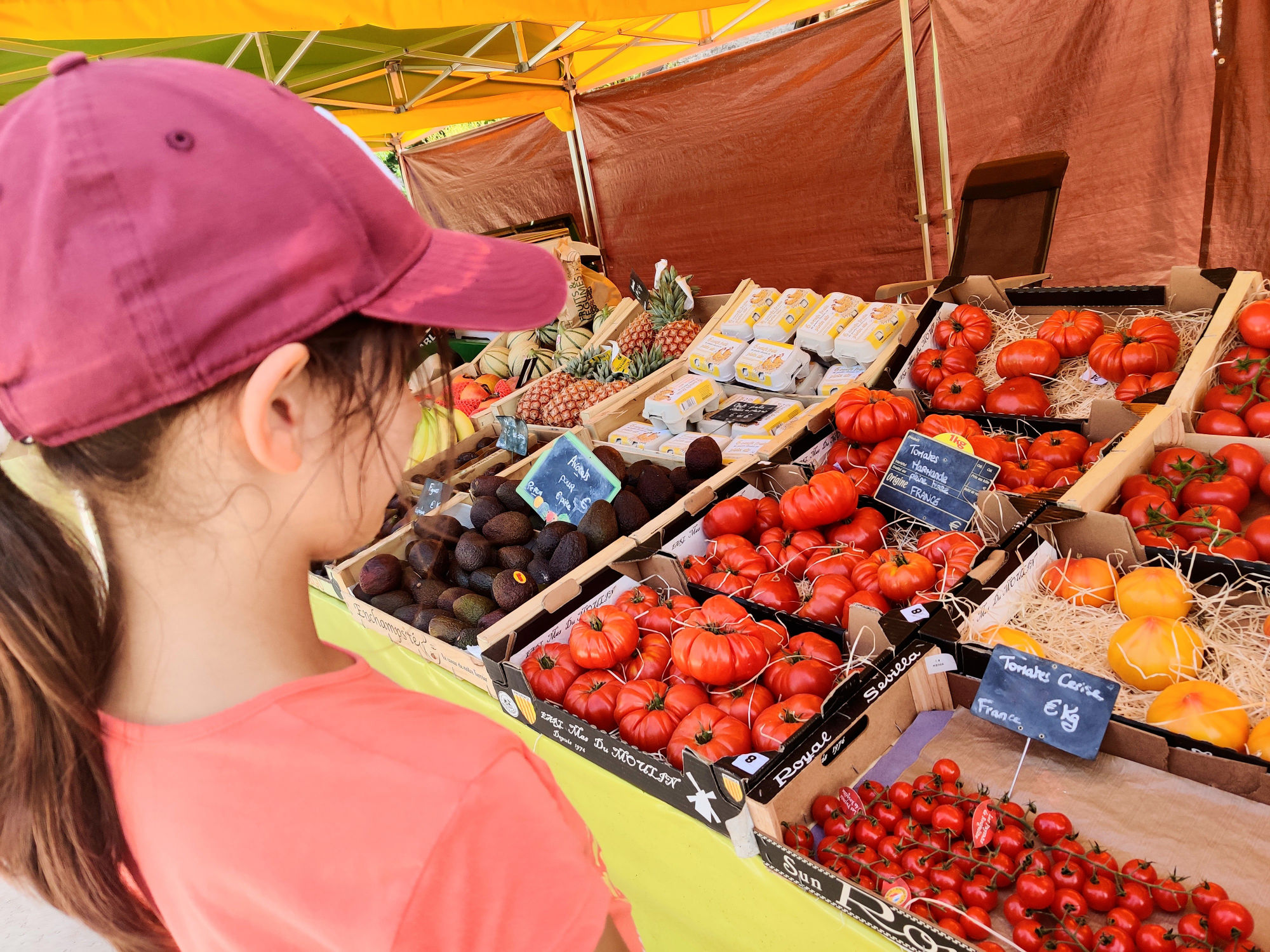 Le marché hebdomadaire de Spoy